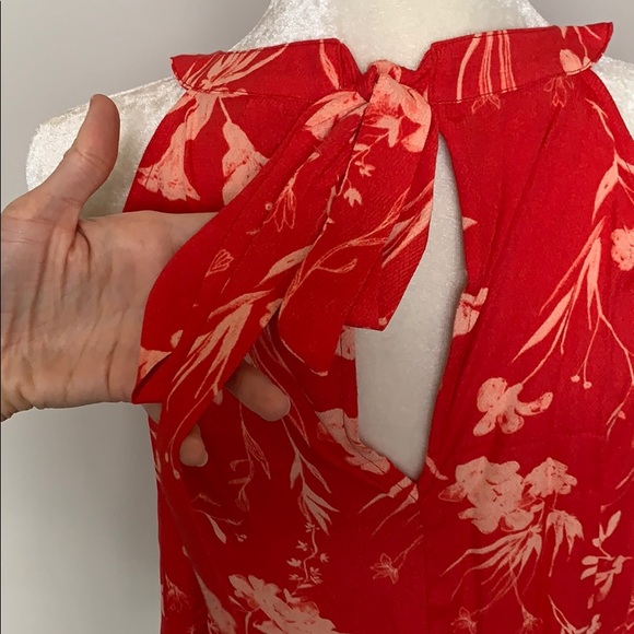 Gentle Fawn red & creme floral sleeveless top - Picture 5 of 7